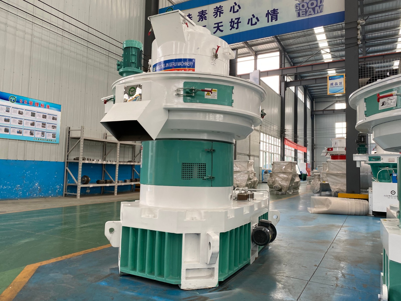 生物質(zhì)秸稈顆粒機(jī) 生物質(zhì)秸稈顆粒機(jī)