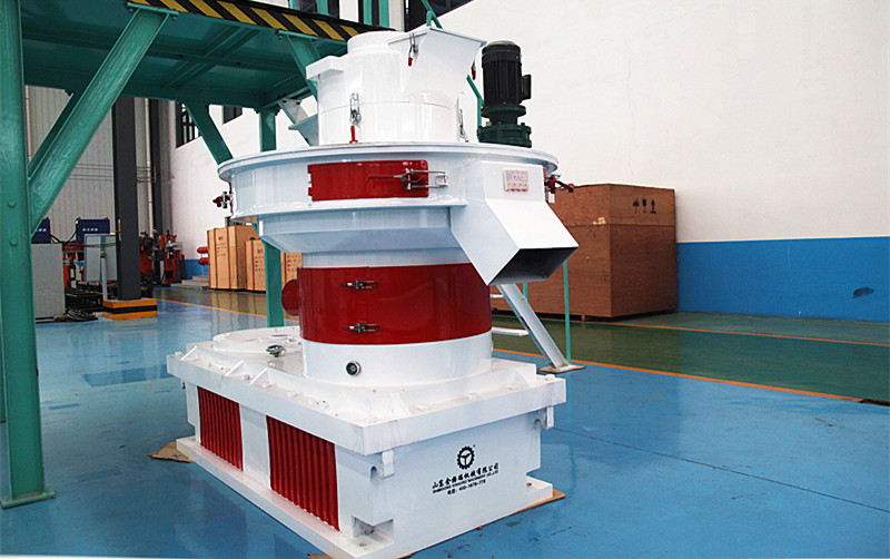 木屑造粒機.jpg 木屑造粒機.jpg